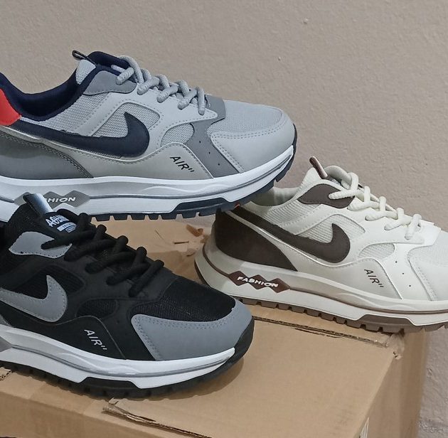 حذاء "AIR الصيني